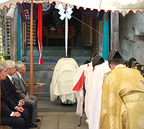 Spring Festival at the Sekiheki Shrine