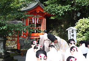 Festival at the Iwasaki Shrine